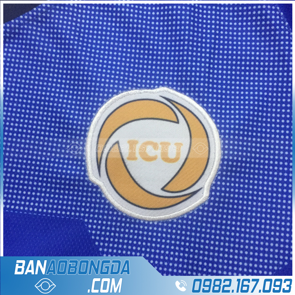 thêu logo lên áo bóng đá