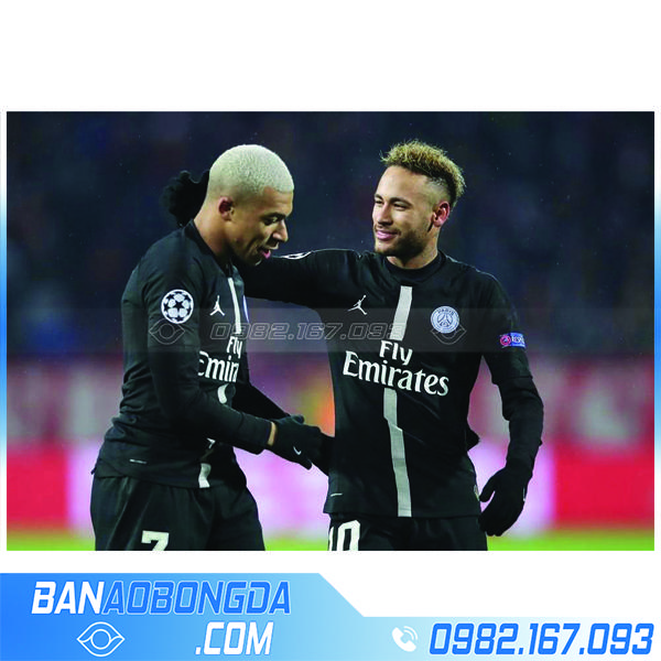 Áo PSG màu đen - bộ quần áo bóng đá retro cực đẹp