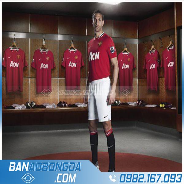 Quần áo Manu 2010 - 2011