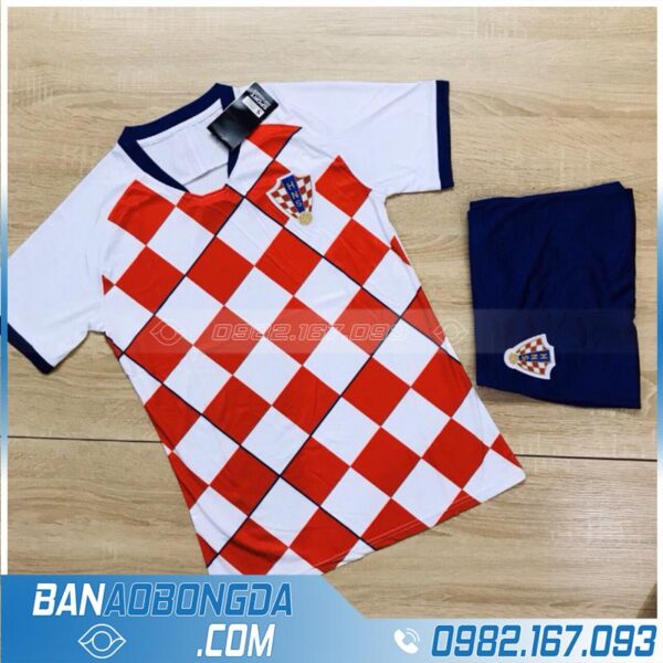 áo bóng đá đội tuyển Croatia 2020 2021 training 1 màu đỏ đẹp