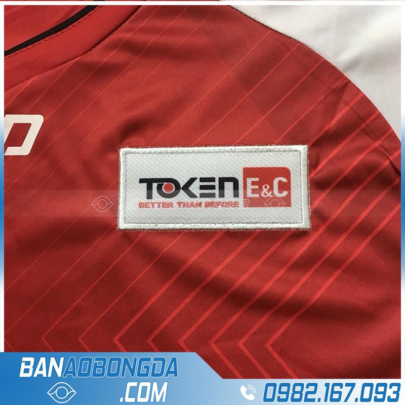 thiết kế logo đội bóng