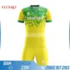 áo bóng đá may theo yêu cầu HZ 236 màu vàng đẹp và độc