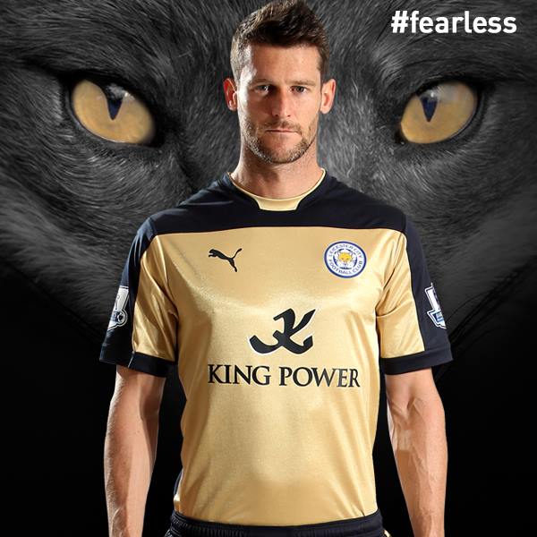áo leicester City màu vàng đồng