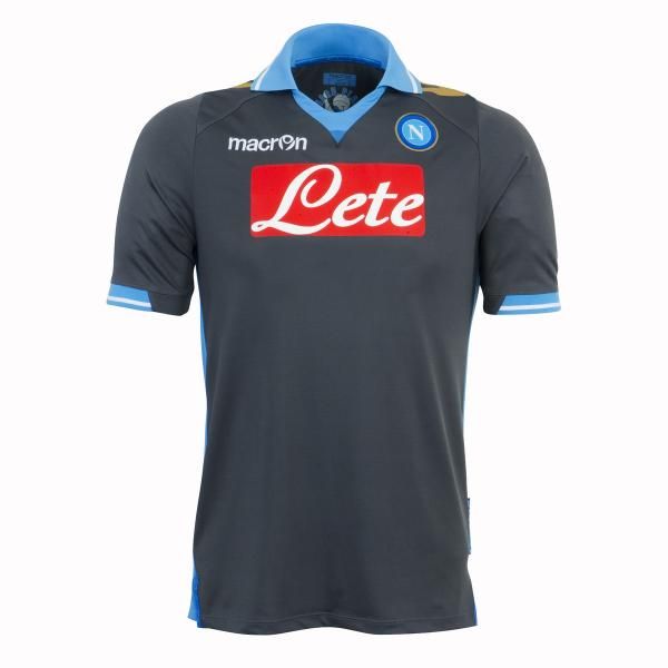 Áo napoli thiết kế bởi macron