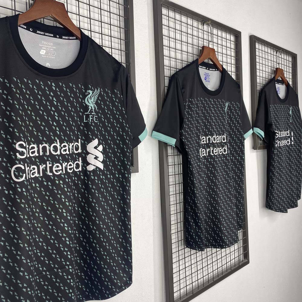 Áo bóng đá clb Liverpool thiết kế