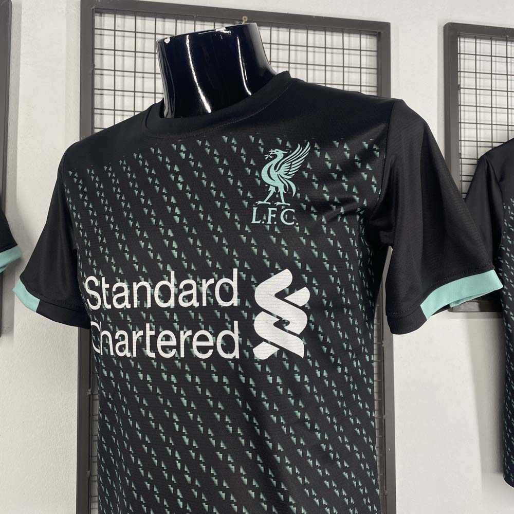 đặt áo clb Liverpool thiết kế
