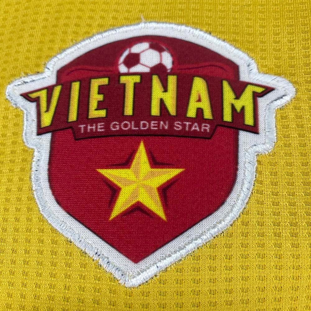 Logo áo đấu sau may