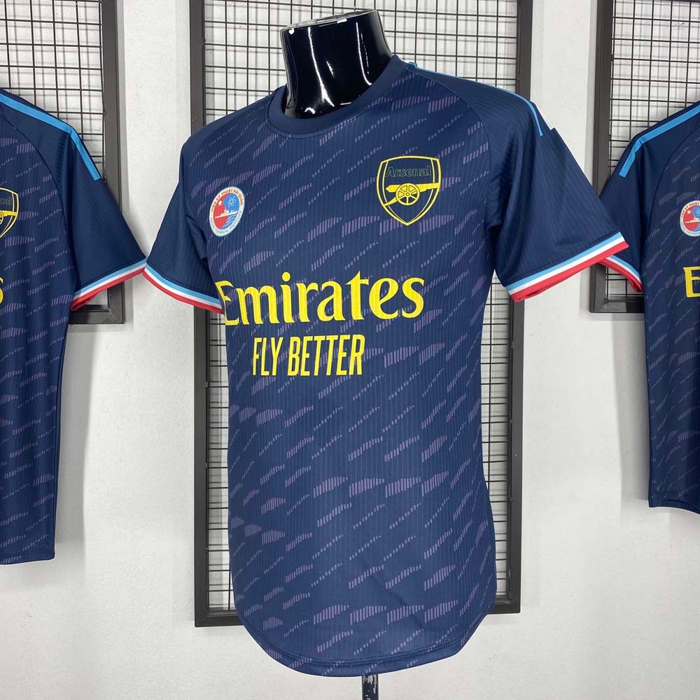 Áo thành phẩm clb Arsenal