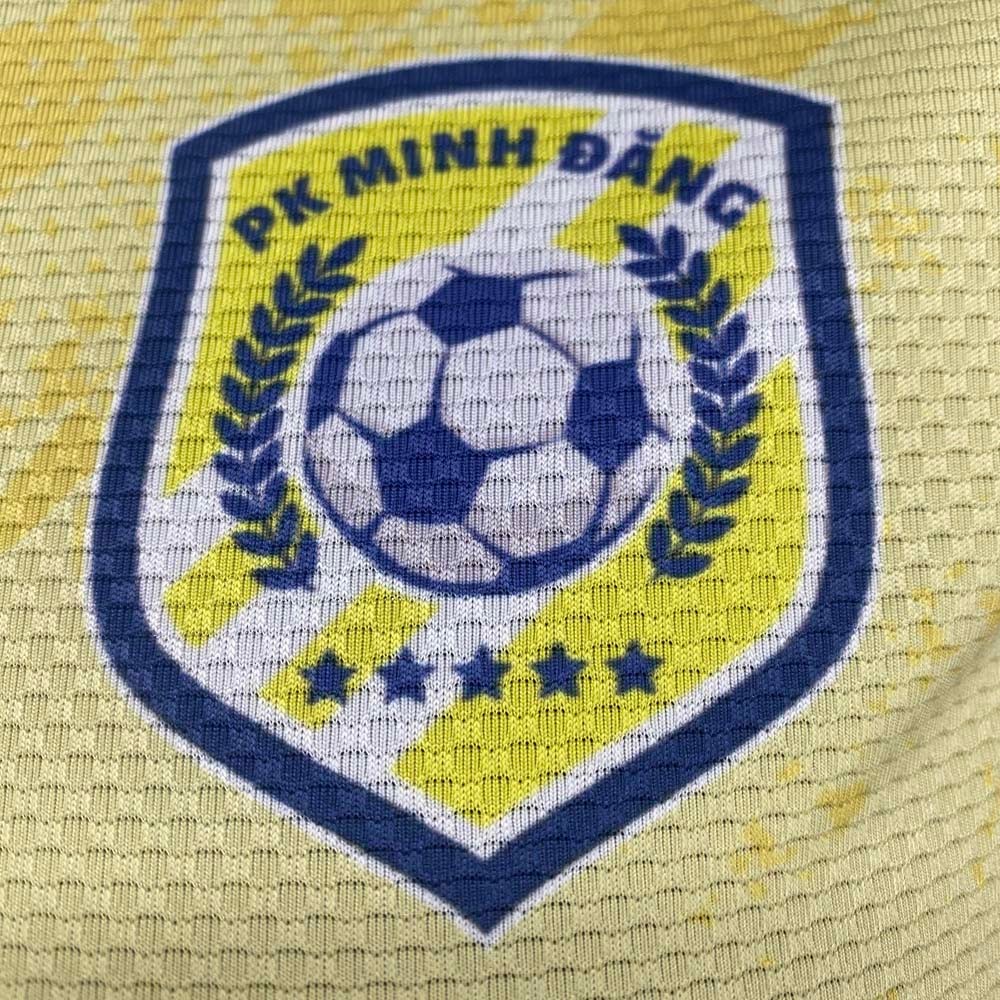 Tạo logo bóng đá phủi